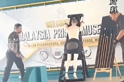 处罚可怕：新加坡宣布新法只要碰诈骗就鞭刑 藤鞭狂抽24鞭