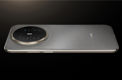 6.6mm VS 5.6mm！华为Mate 70 Air/苹果iPhone Air配置对比