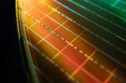 内存、SSD价格涨上天 厂商笑开花：有多少货都不够卖