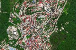 卫星俯瞰中国最后一个通公路的县：西藏墨脱