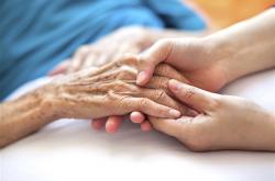 别再为发福焦虑了！40岁后微胖才是长寿“黄金体重”