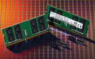 涨幅超过100%！内存条涨得比金条还快 年底可能更疯狂