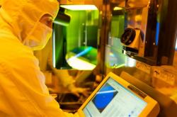 JEDEC制定全新内存标准SPHBM4：秒杀DDR5/GDDR7 逼近HBM4