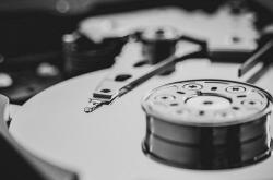 电脑提示磁盘未知未初始化怎么处理? 磁盘未知没有初始化的排查方法