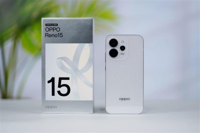 时尚、璀璨、闪耀！OPPO Reno 15评测：6.3英寸掌中影像旗舰！