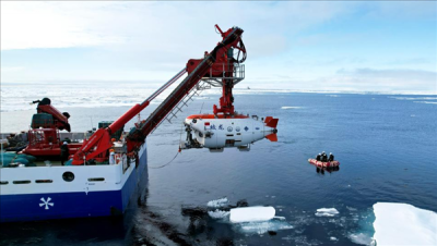 创纪录！“蛟龙”号在北极成功完成10余次载人深潜