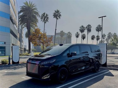 贾跃亭和马斯克合作了！FF/FX接入特斯拉超级充电网络