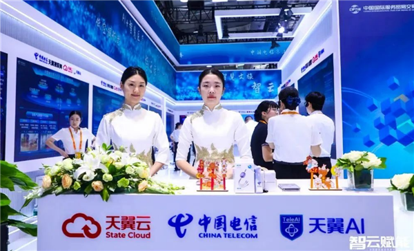 中国电信天翼云完成首个国产GPU万卡训练!4000亿参数大模型