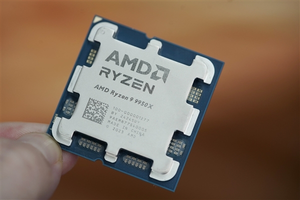 AMD锐龙9000系列全线降价150-300元!简直不给Intel一点活路