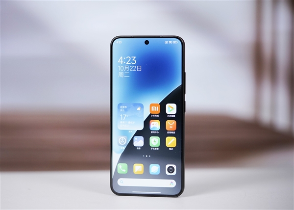 直屏小旗舰从未如此强悍!小米15图赏