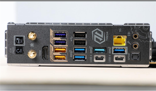 毫无争议的游戏性能王中王!AMD锐龙7 9800X3D处理器上手实测