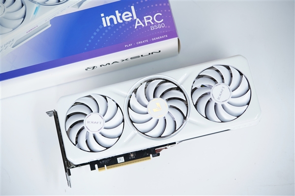 陶瓷般质感!铭瑄Intel Arc B580 iCraft 12G显卡图赏