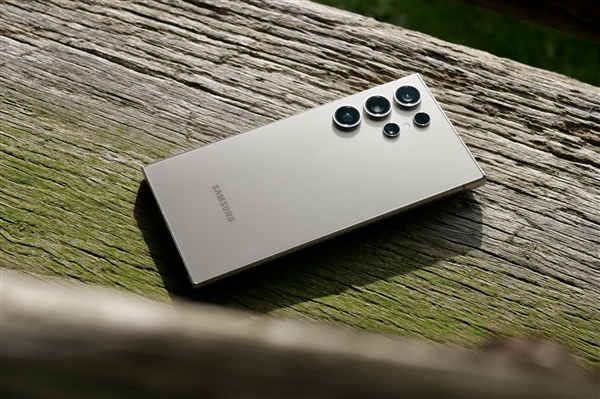 三星Galaxy S25系列真机照意外泄漏：员工被开除