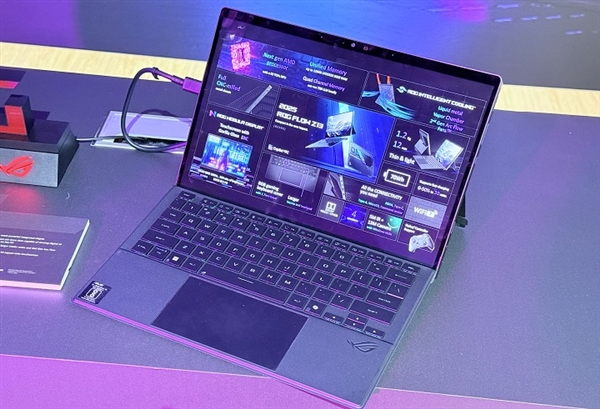 最强全能平板笔记本ROG 幻X 2025发布!独家首发AMD最强APU