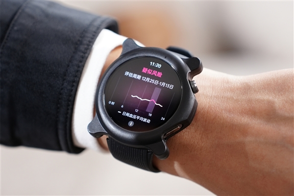 苹果想做但没做出来!OPPO Watch X2全球首发高血压风险评估功能