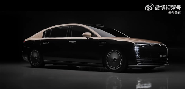 华为百万级旗舰轿车!尊界S800黑金双拼色登场:又尊又壕