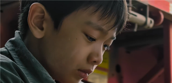 华为Mate 70系列拍摄!新春影片《圆圆的饺子》上映 网友感动看哭