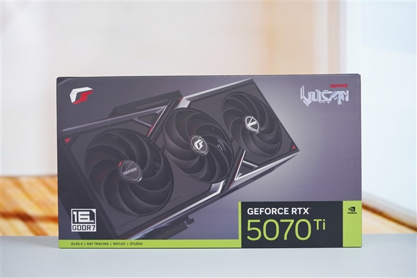 百帧游戏利器!七彩虹iGame RTX 5070 Ti Vulcan OC图赏