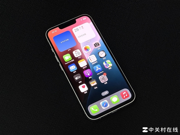 iPhone 16e上手:库克“刀法”过于精湛