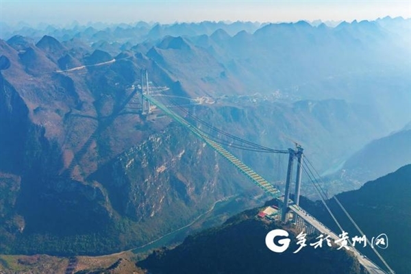 625米 在建世界第一高桥!贵州花江峡谷大桥桥面贯通