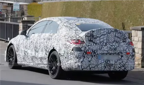 比燃油车更猛！全新奔驰AMG CLA 45搭载三电机：动力突破500马力