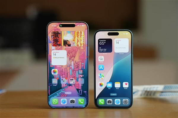 iPhone 17系列4款模具集体曝光：玻璃+金属拼接设计实锤