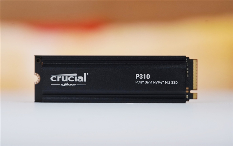 英睿达P310 SSD 2TB评测：满速PCIe 4.0还自带散热片 PS5扩容好选择