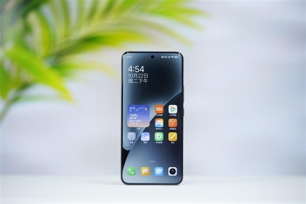 小米16系列手机有望回归纯直屏:旗舰机彻底告别曲面!