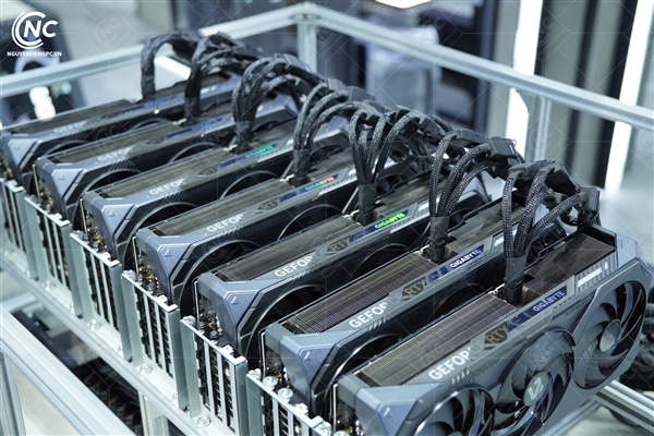 越南用七块RTX 5090打造AI服务器：总功耗超4000W