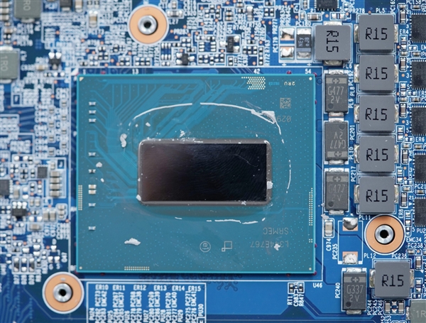 满血RTX 5070Ti加持!七彩虹隐星P16 Pro图赏