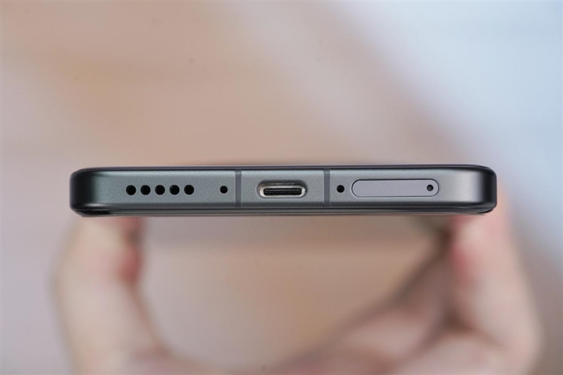 史上首款手机“大炮”！vivo X200 Ultra评测：自带外挂的全能V单