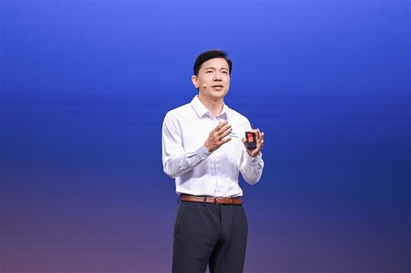 李彦宏：如果没有应用 模型、芯片都没有价值