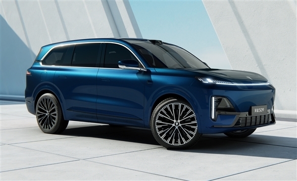 最便宜的9系家用SUV!深蓝S09大定连续三日破千:预售23.99万起