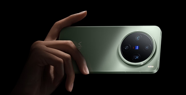 全球首发天玑9500!vivo X300系列来了:年度最强小屏旗舰