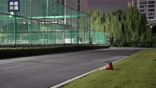 浙大校园有人原地起飞！现实版“钢铁侠”诞生了