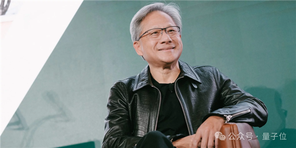 英伟达强悍业绩打飞“AI泡沫” 黄仁勋：云端GPU卖光了