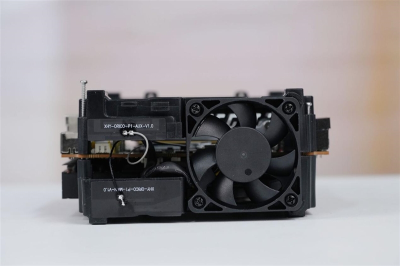 可能是散热最好的mini主机!奥睿科OminiPro迷你机评测:半小时烤机稳定54W 温度仅80度