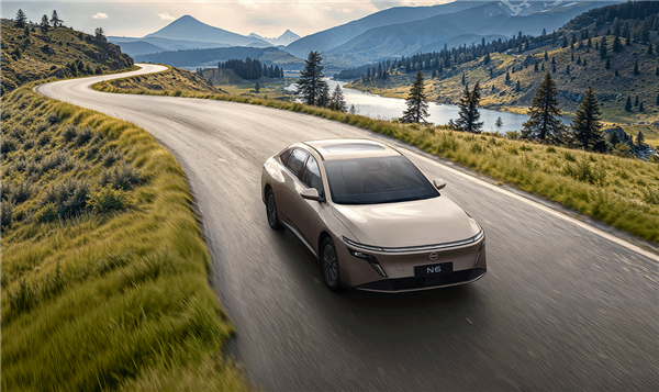 日产N6被某国产车型恶意对比!东风日产发律师函维权