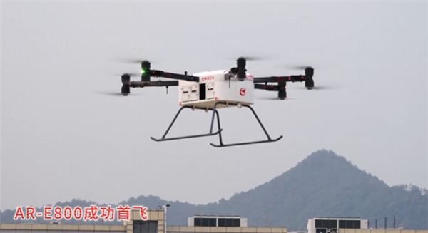 国产首款 800公斤级！AR-E800重载电动垂直起降飞行器首飞成功