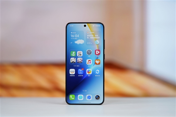 全球首发10000mAh电池！荣耀WIN图赏