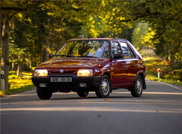 曾经的大众平替斯柯达 现在被大众自己卷“死”了