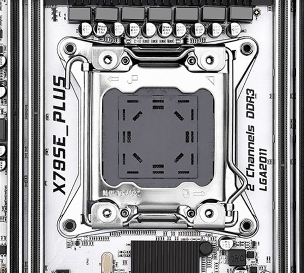 Intel下代Nova Lake处理器插座又变了!双拨杆压合更平整