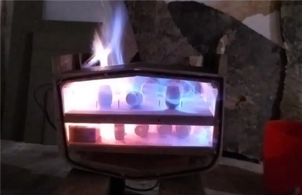 史上最著名的“幽灵船”：船好好的在海上飘 但船员却集体消失