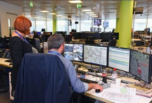 俩未成年黑客搞得英国损失数十亿英镑:最终栽到一份外卖上