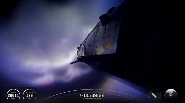 SpaceX星舰第13次试飞成功!首次部署V3版星链 超重型助推器受控溅落