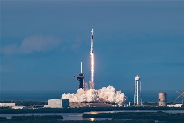 SpaceX上市后首份财报出炉!Q2营收同比增长92% 星链成唯一盈利部门