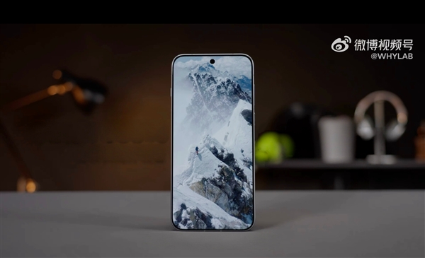 vivo X500 Pro Max真机现身:极窄四等边直屏 京东方供货