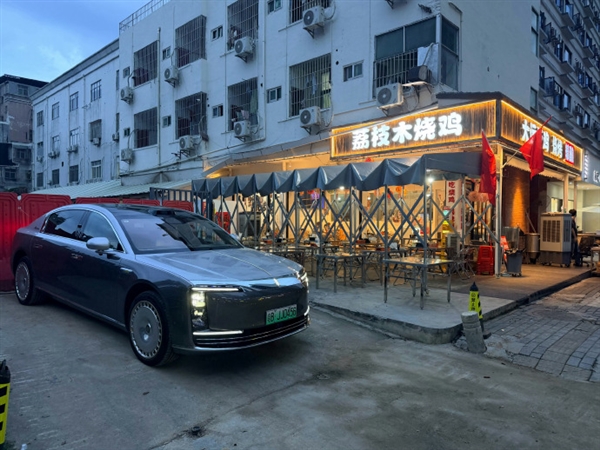 博主李杰灵称收到通知:尊界S800典藏大观也可免费更换刹车踏板